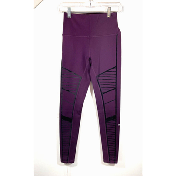 ALO Yoga High Waist Flocked Moto Legging in Black Plum XS - Picture 3 of 10